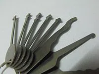 Lock Locksmith Tech Sanford, FL 407-520-3530 - change-locks-service